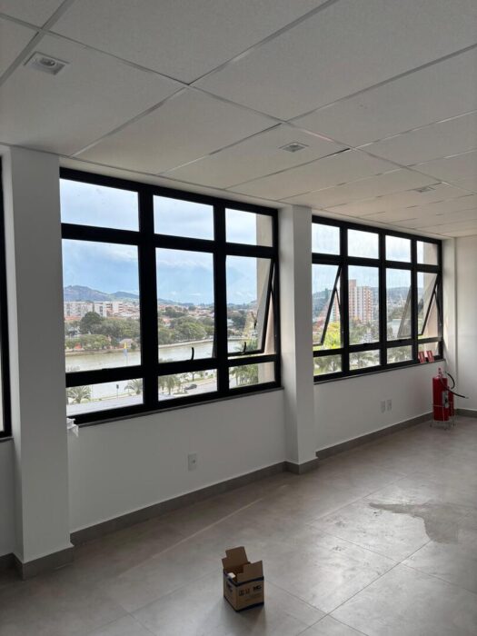 SALA 102_2